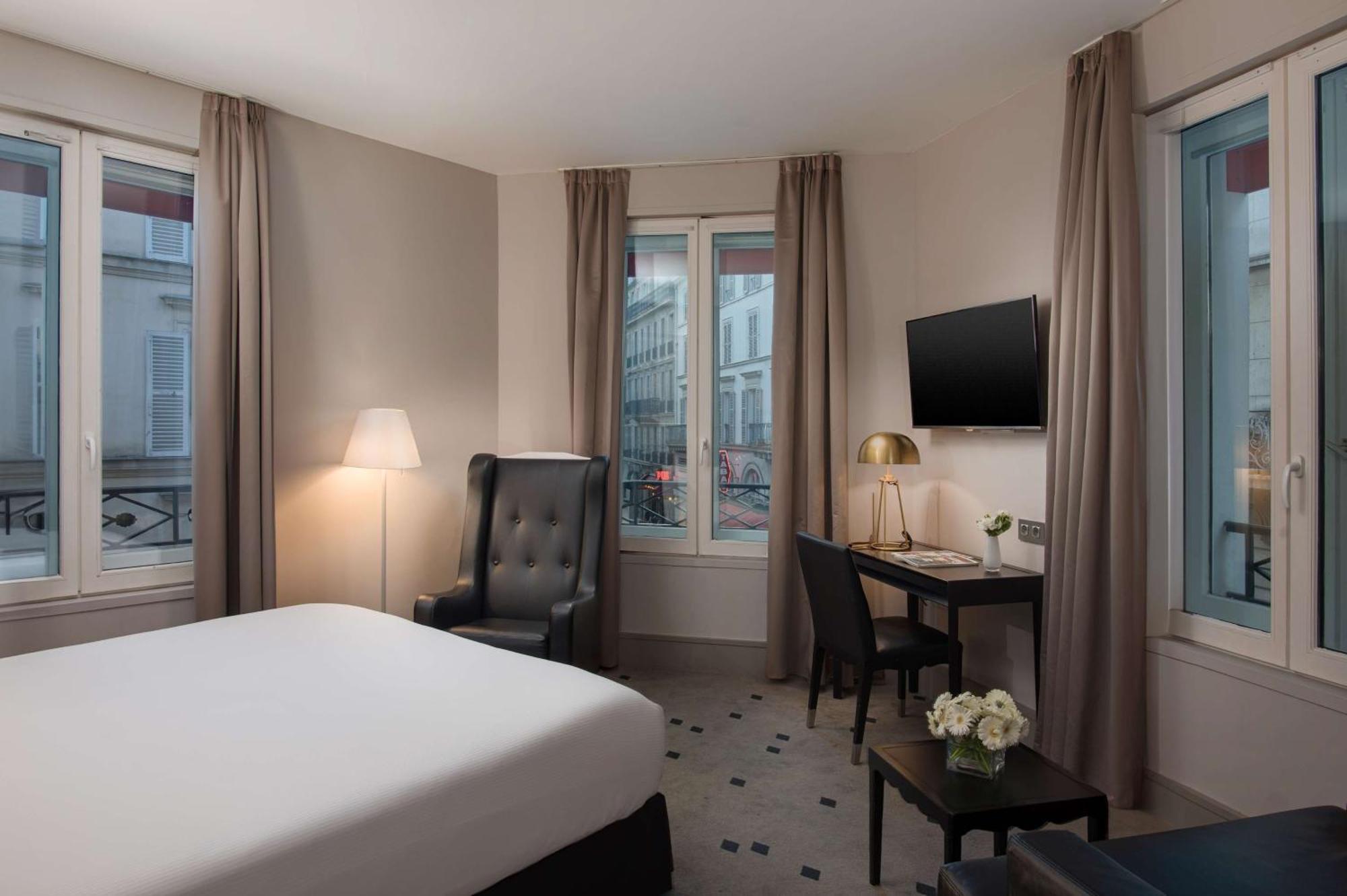 Nh Paris Champs-Elysees Exterior foto